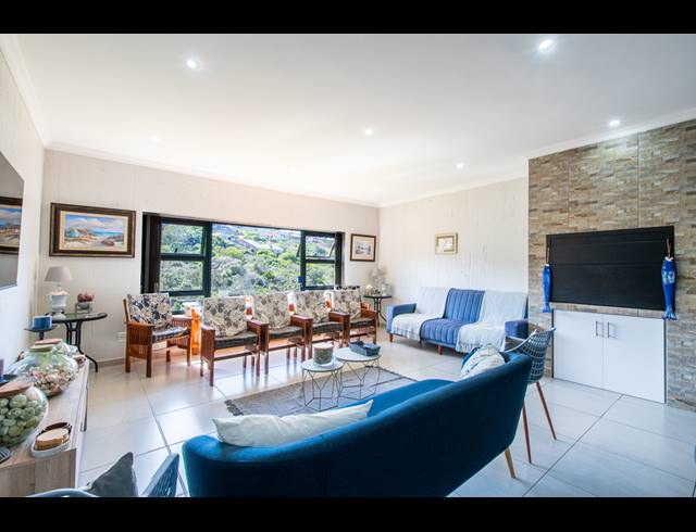 3 BEDROOM DUET FOR SALE IN DANA BAY